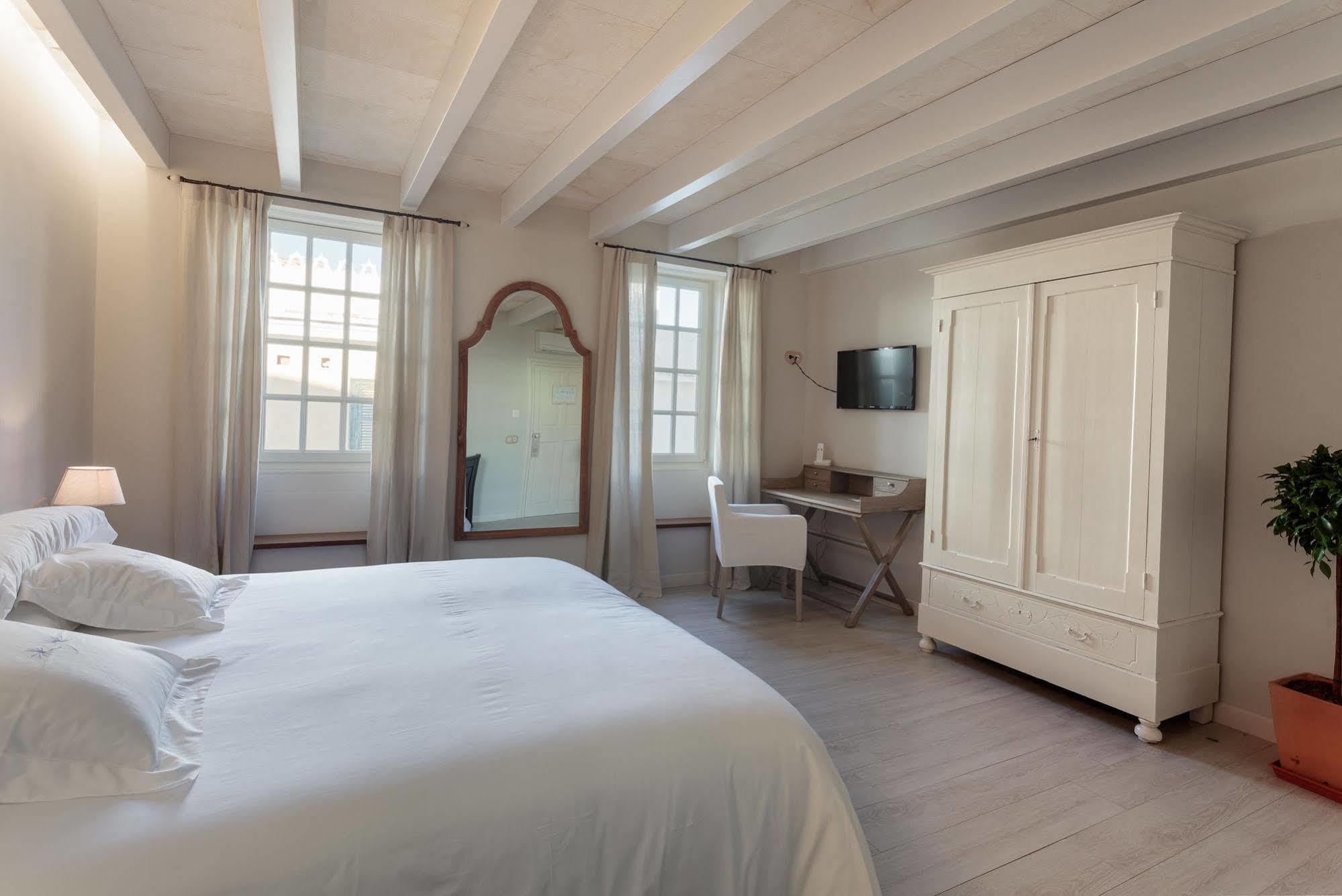 Jardi De Ses Bruixes Boutique Hotel Mahon  Ngoại thất bức ảnh